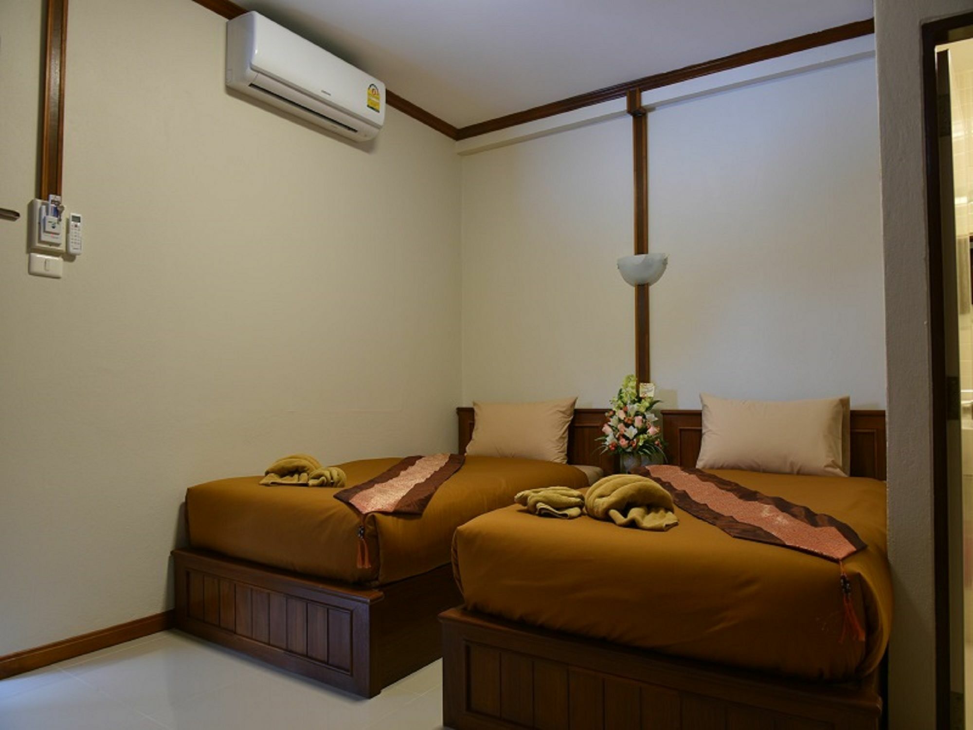 Rachada Place 2* Krabi